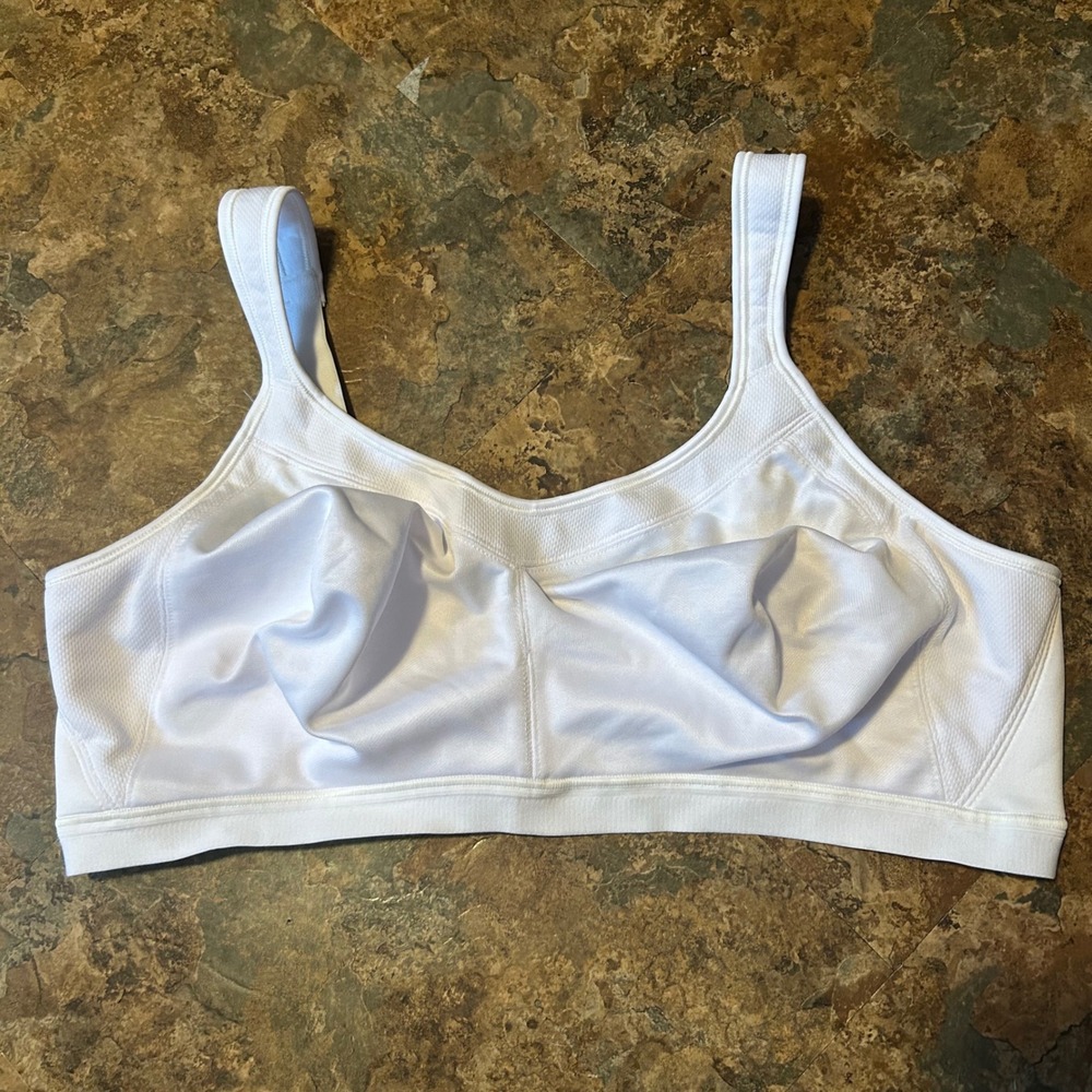 Playtex Unpadded Wireless Bra Womens Size 44DD White Unlined Wirefree